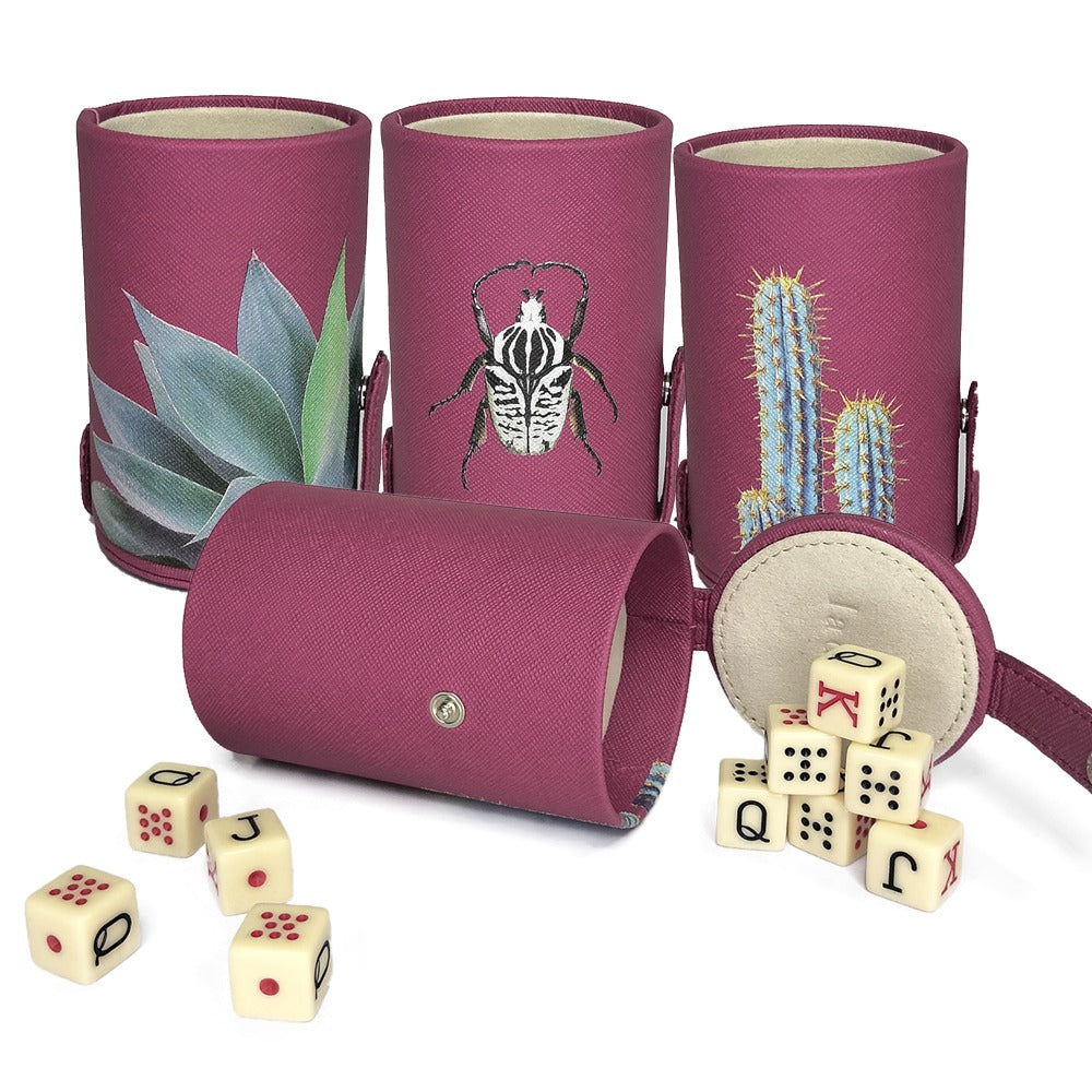 CUBILETE CON TAPA FORRO MAGENTA