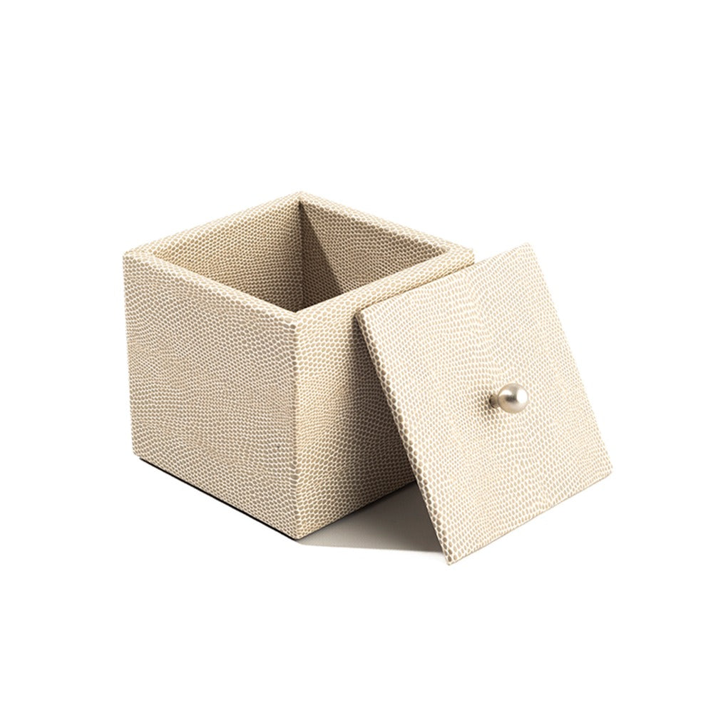CUBO TAPA HOTEL