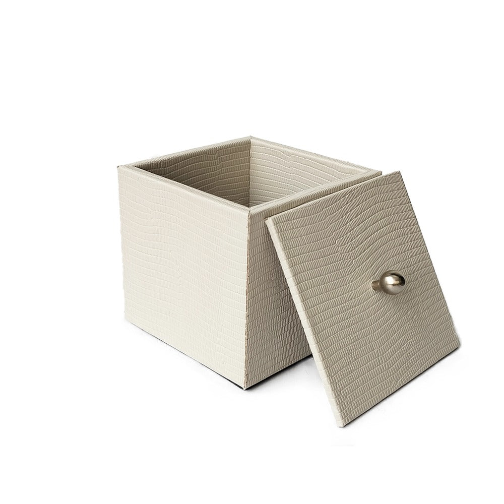 CUBO TAPA HOTEL