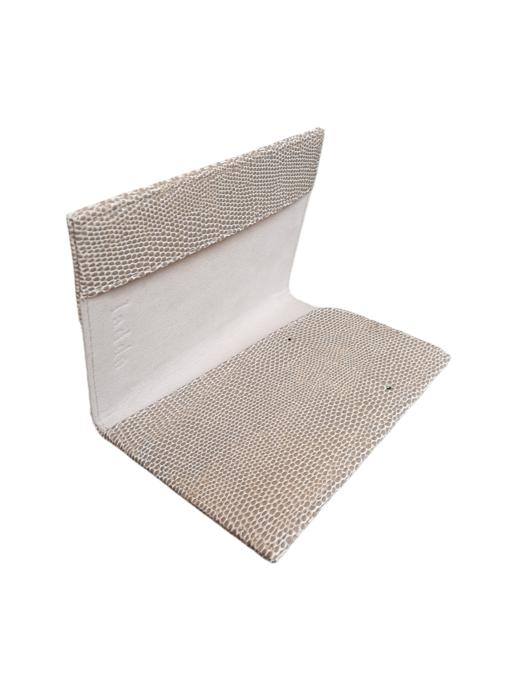 PORTA PASAPORTE Y VISA RAYITAS CARNE