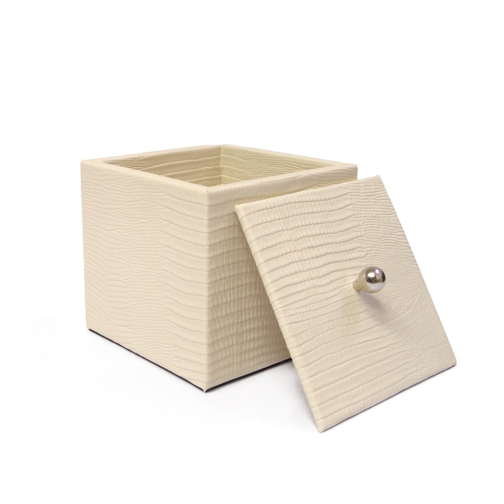 CUBO TAPA HOTEL