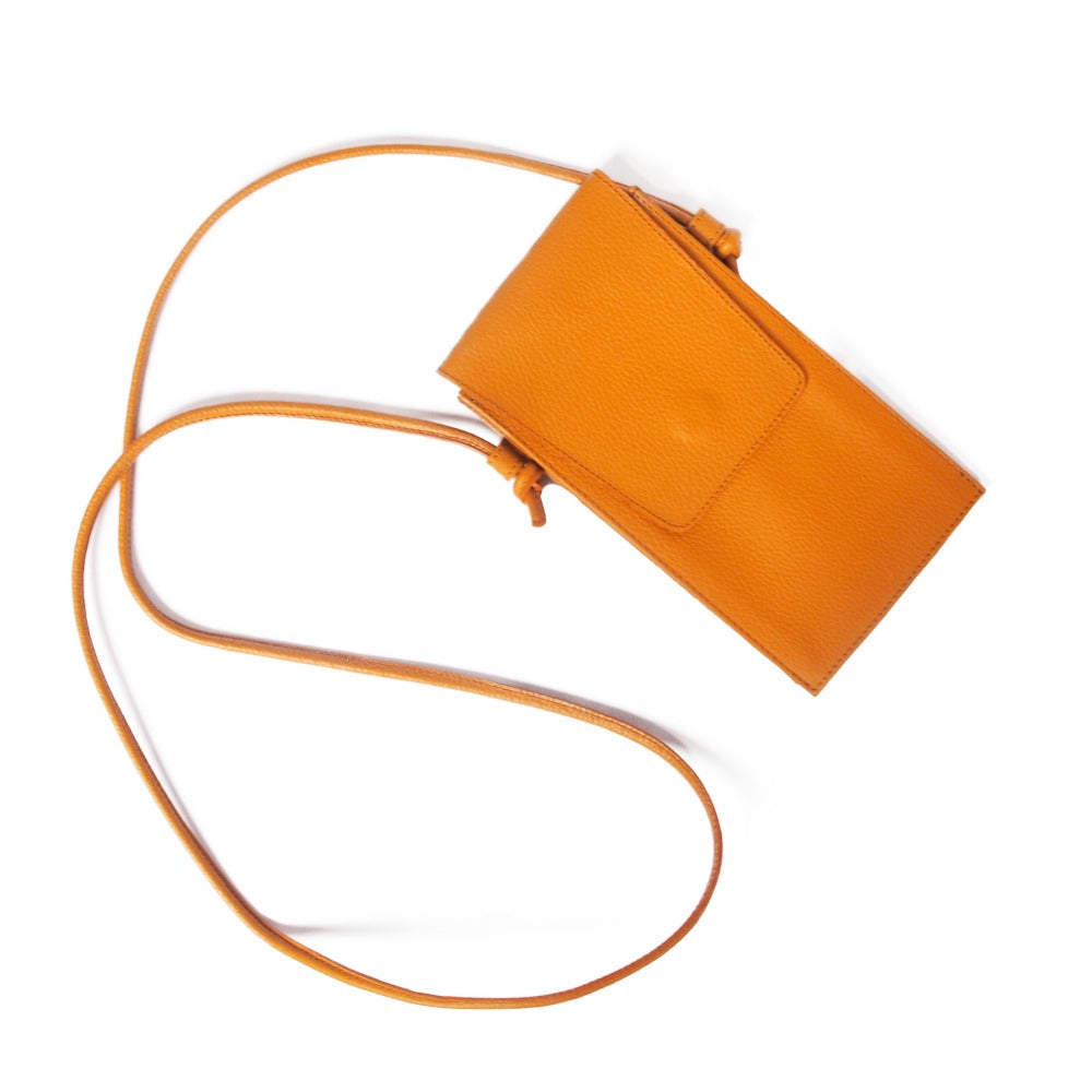 PORTA CELULAR PIEL