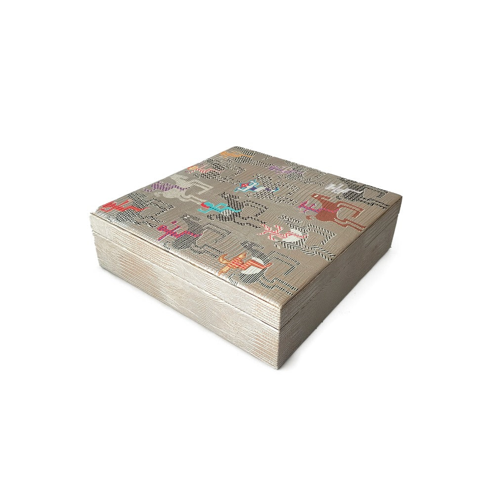 RELOJERA TEJUS PLATA BEIGE AMAZONAS