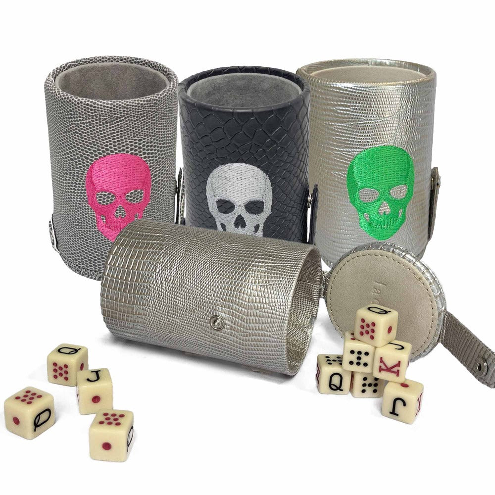 CUBILETE CON TAPA CALACA