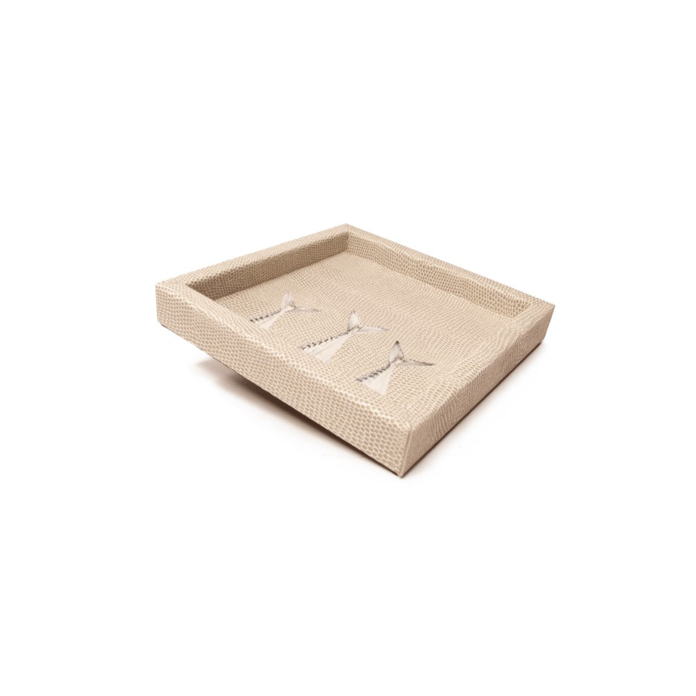 CHAROLA 15 X 15 RAYITAS CARNE