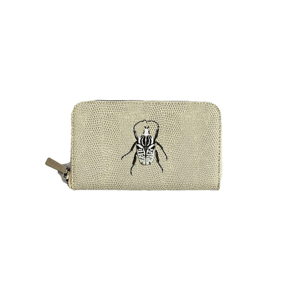 CARTERA MINI LICHA RAYITAS CARNE