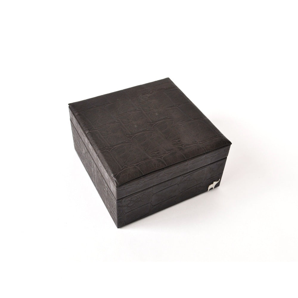 CAJA DE TE 4 Q38