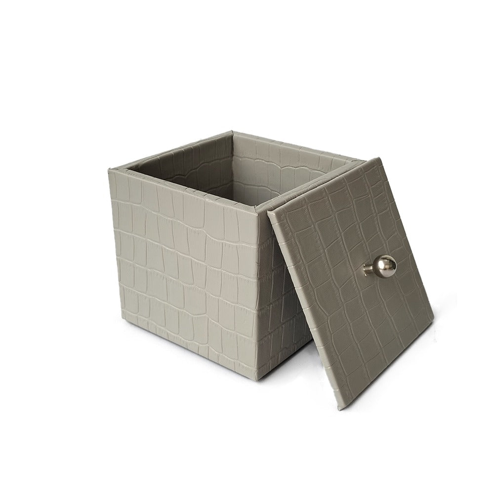CUBO TAPA HOTEL