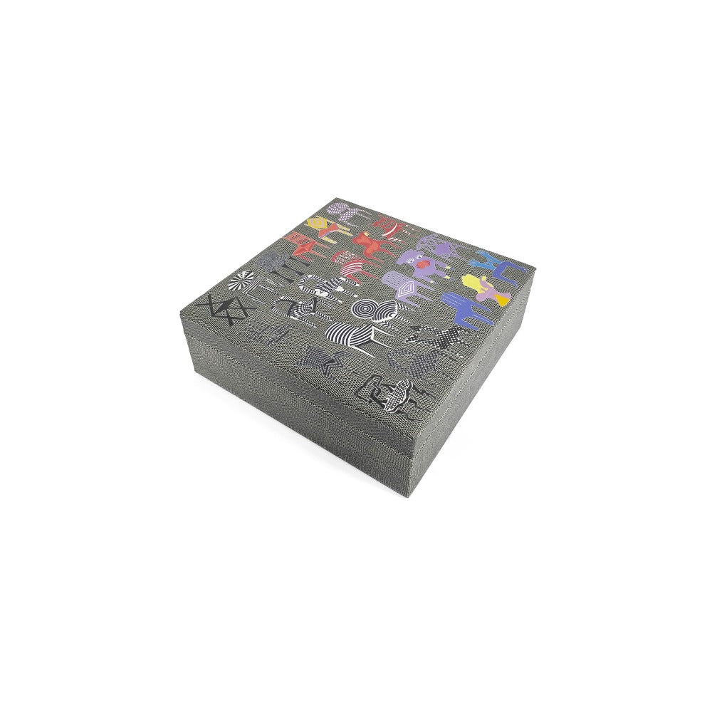 CAJA DE TE 9 REPTIL GRIS PEDRO FRIEDEBERG